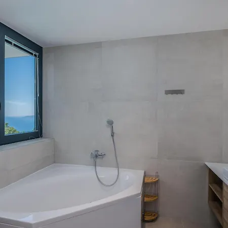 Amazing In Holiday home *