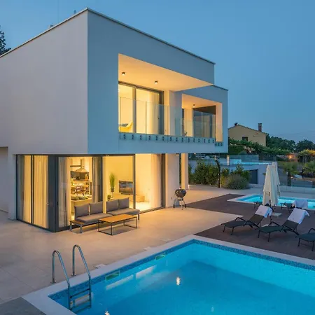 Casa vacanze In With Swimming Pool *